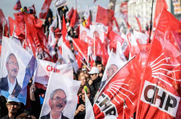 parti bayraklar&inodot; &uuml;retimi